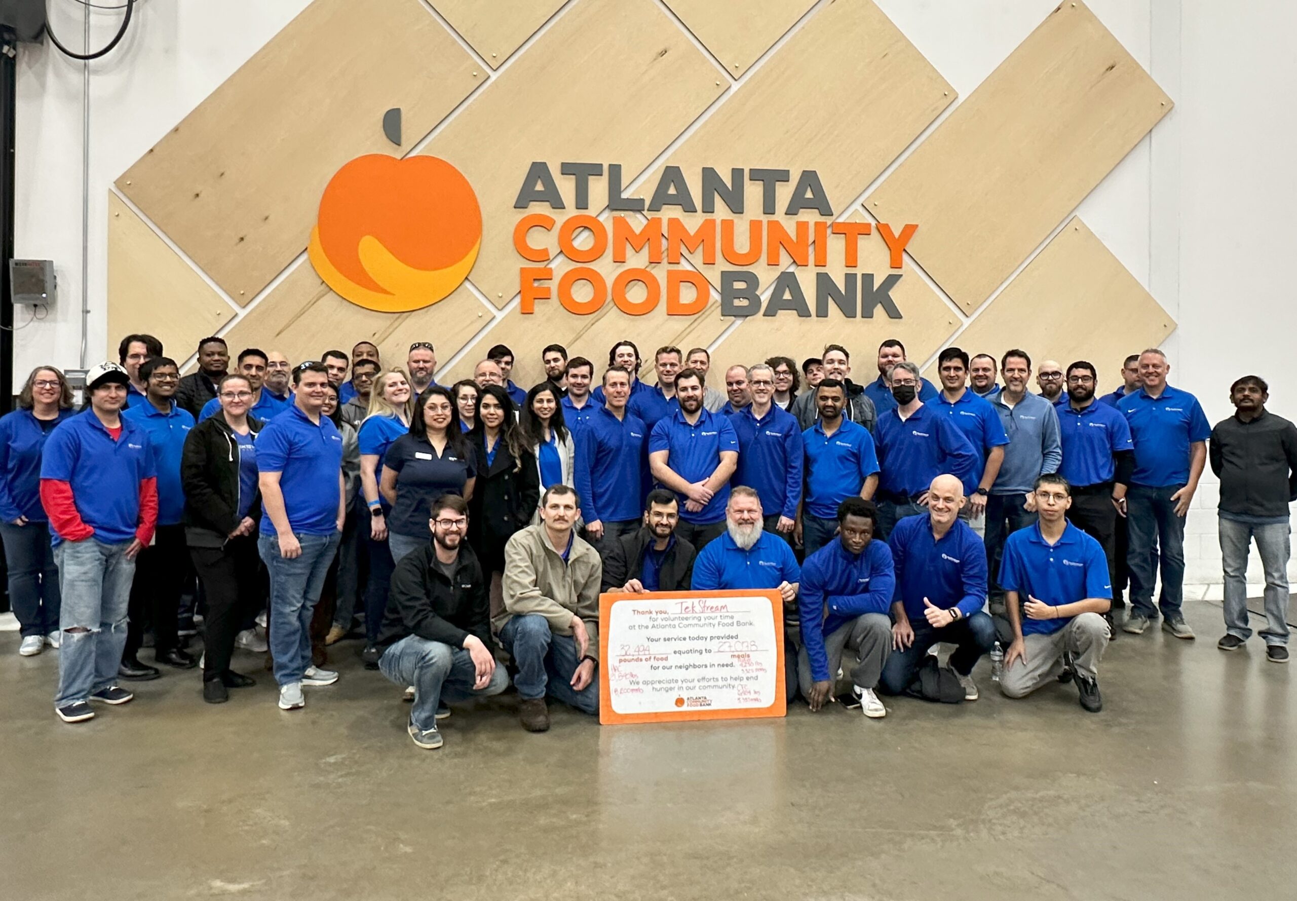 TekStream company group photo at the Atlanta Community Food Bank.